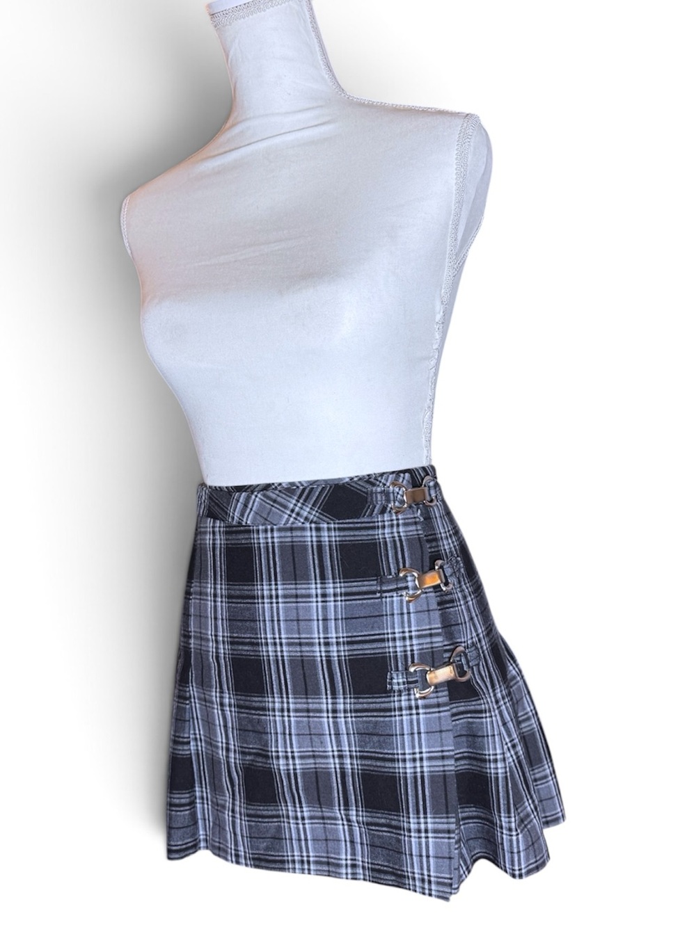 PLAID GRAY BLACK SIDE BUCKLE Y2K STREET CODE SKIRT TARTAN 🖤
